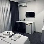 Hotel Moon Light Pendik
