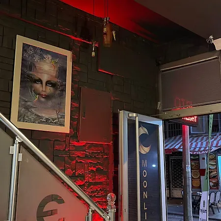 Moon Light Pendik Istambul